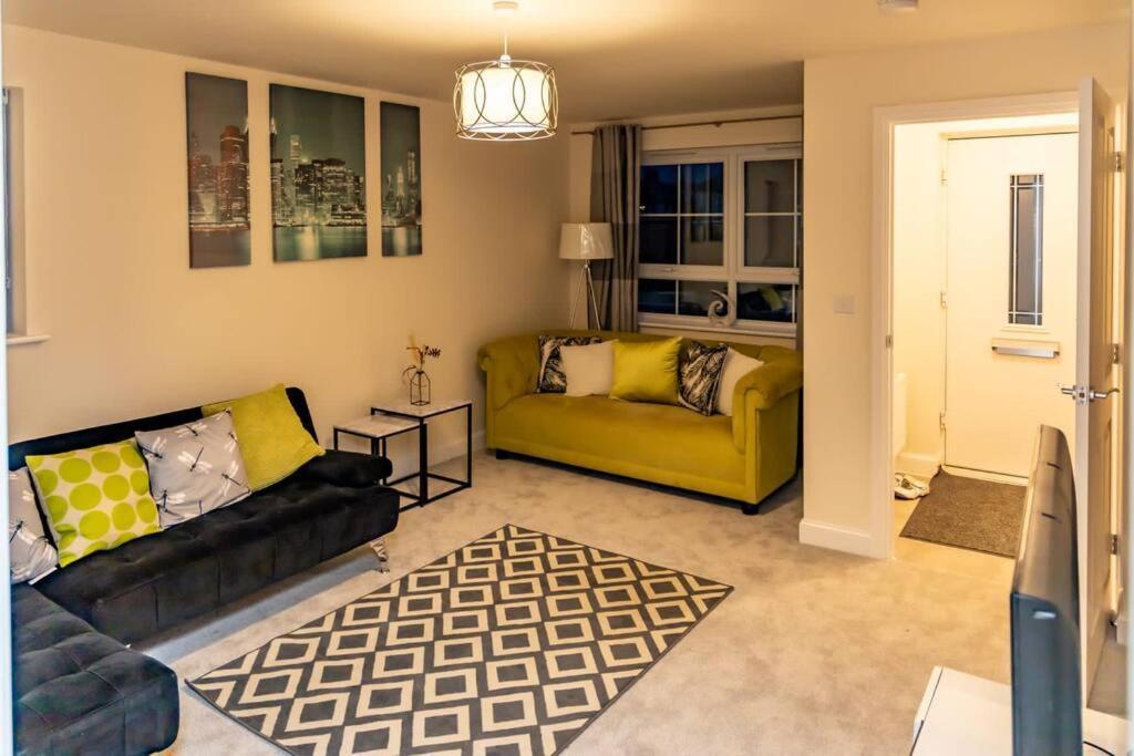 Cozy 3 Bed Sasha House In Beeston Nottingham Villa ภายนอก รูปภาพ
