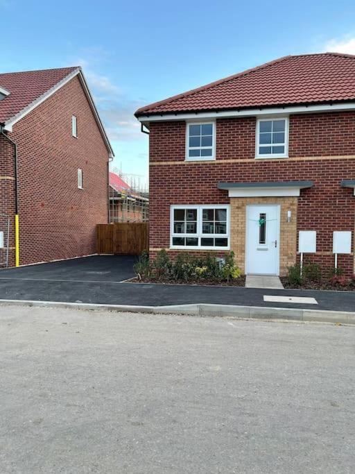Cozy 3 Bed Sasha House In Beeston Nottingham Villa ภายนอก รูปภาพ