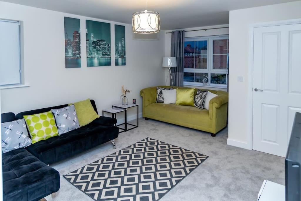 Cozy 3 Bed Sasha House In Beeston Nottingham Villa ภายนอก รูปภาพ