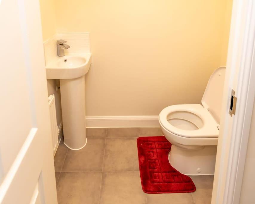 Cozy 3 Bed Sasha House In Beeston Nottingham Villa ภายนอก รูปภาพ